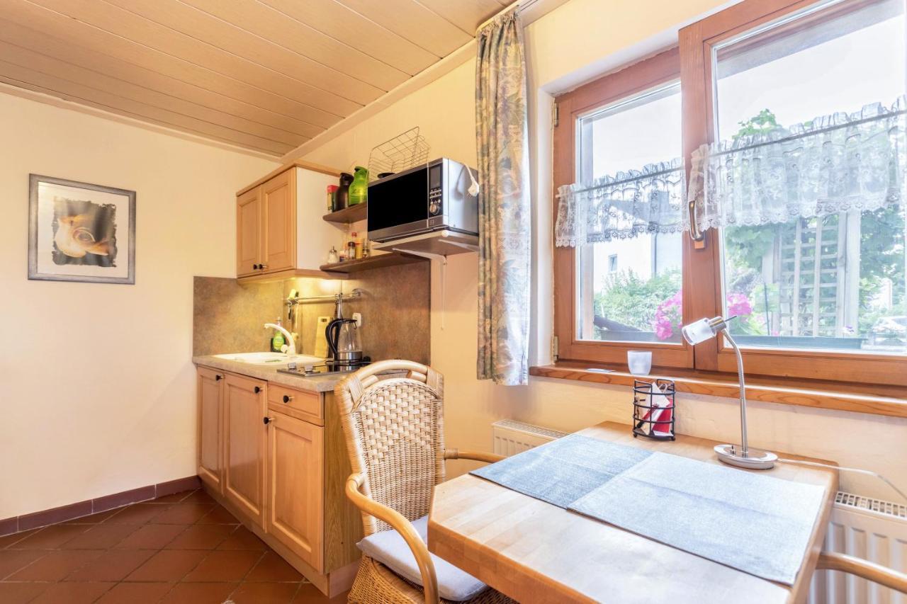 Haus Rosi Und Werner Apartment Emmerting ภายนอก รูปภาพ